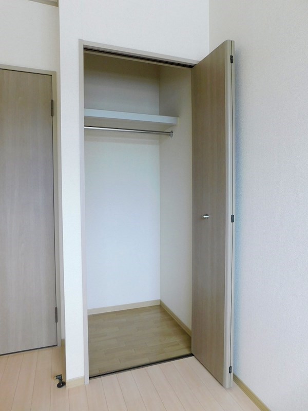 コンフォールⅠ番館 収納