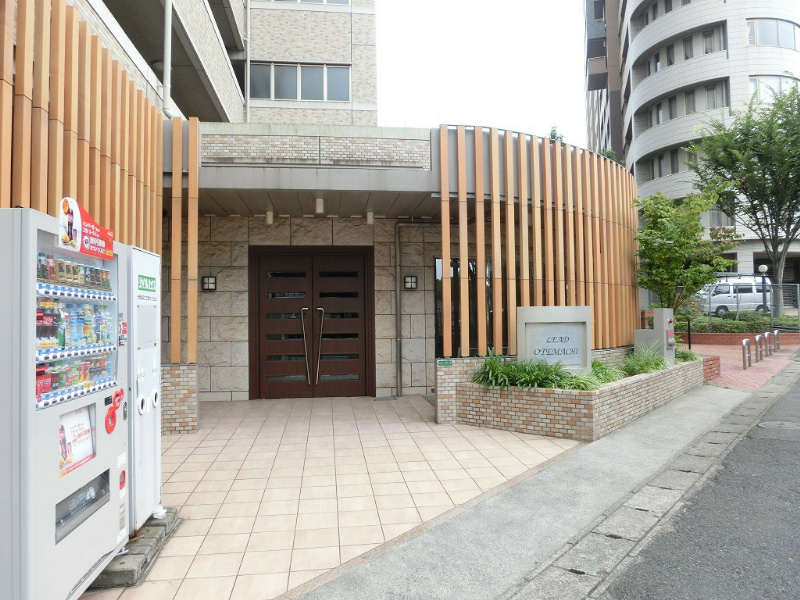 リード大手町 外観
