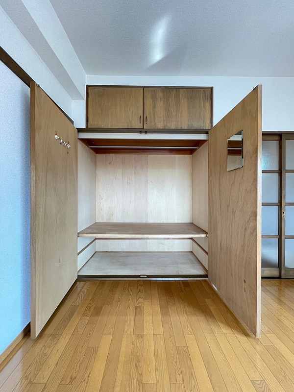 コンドミニアム西本町 収納