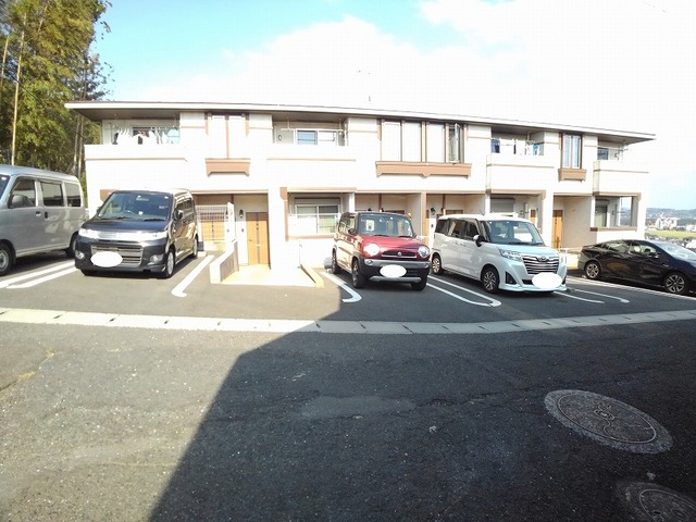 セレーノ洞海Ⅲ 駐車場