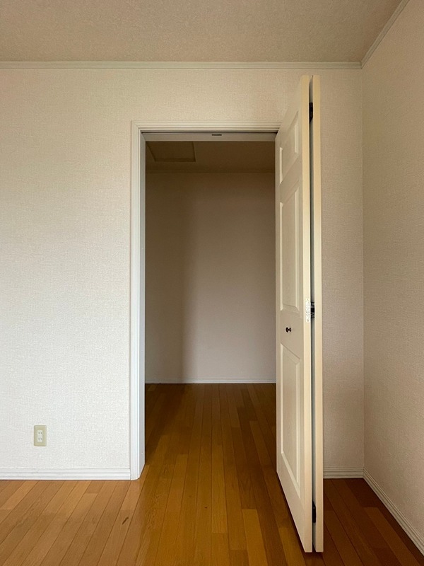 メゾンことぶき 収納