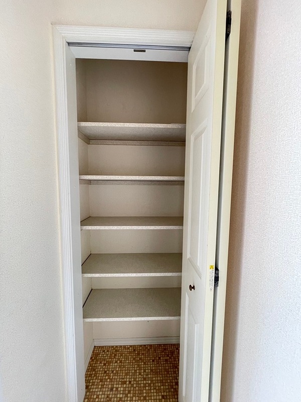 メゾンことぶき 収納