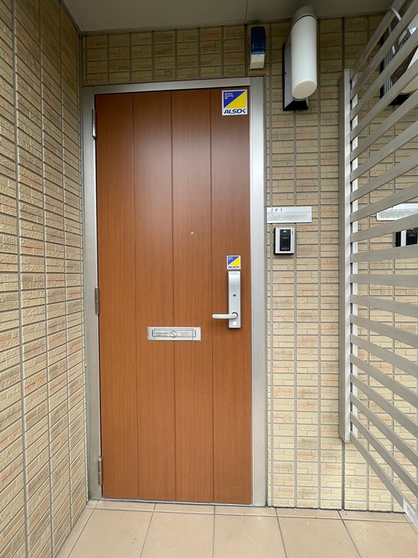 ぎおんスリーハウス 玄関