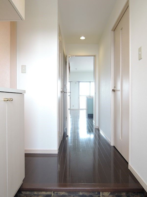 アヴァンセ陣原駅前 玄関
