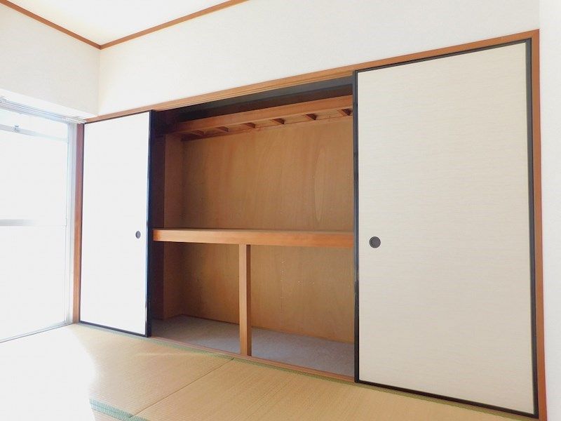 PLEAST楠橋東 収納