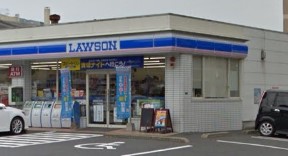 レオパレスローリス八幡 徒歩5分