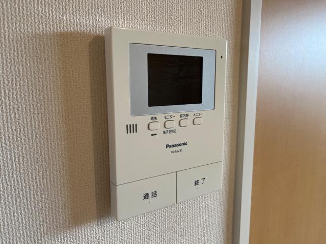 ブラウン・シャトレーヌ カメラ付インターホン