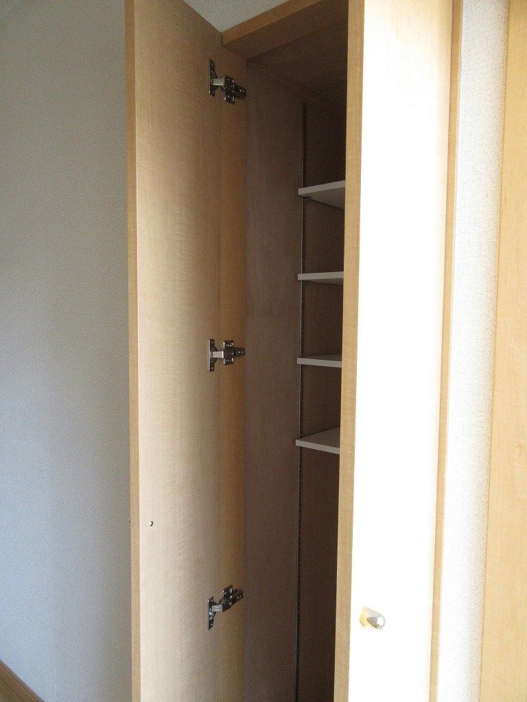 ニューシティアパートメンツ南小倉I 収納