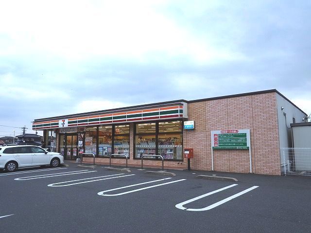 ＣＲＯＳＳ　ＷＡＶＥ嵐山 セブンイレブン小倉長尾５丁目店まで650m