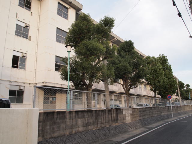 ペシェ　ロッソⅠ 北九州市立 横代中学校まで450m
