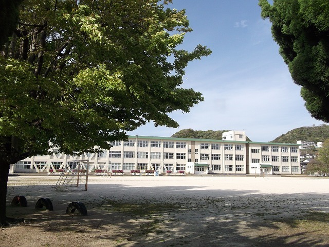 サンパティーク遠賀Ⅱ 猪熊小学校まで450m