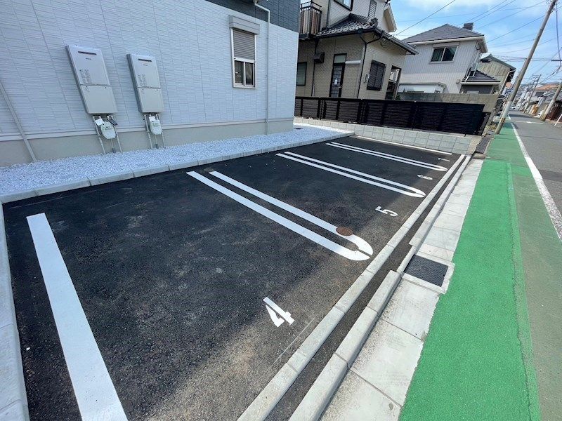 Ｄ－ＲＯＯＭ浜町Ⅱ　Ａ棟 駐車場