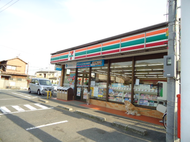 リリーガーデン セブンイレブン藤ノ木店まで792ｍ