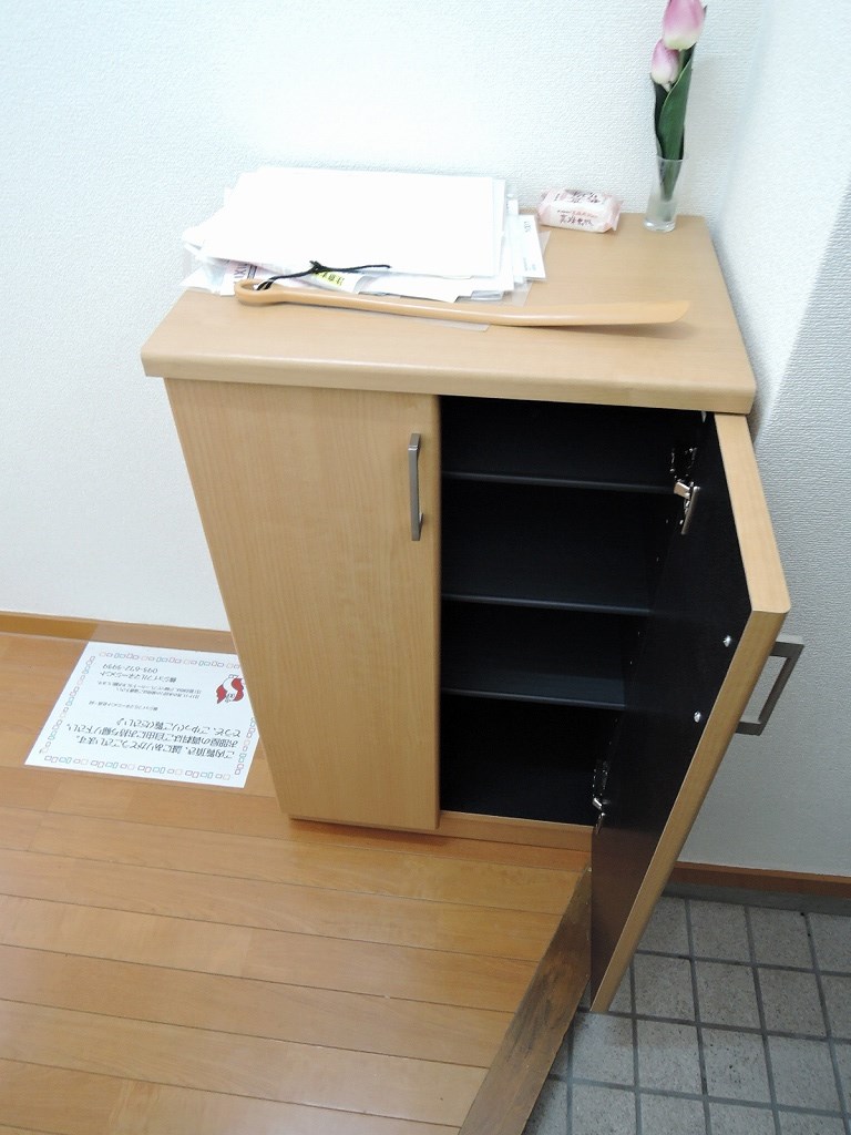 シック学園通り 収納
