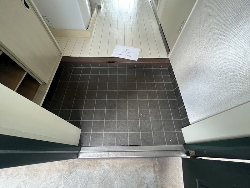 ギャラン工大駅前 玄関