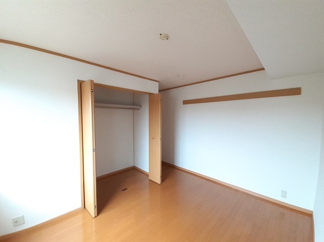 ヴィラ・サンライズＢ 収納