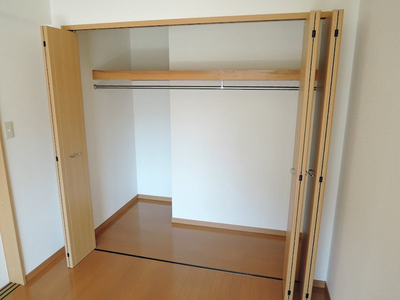 プレステージ東貫α1 収納