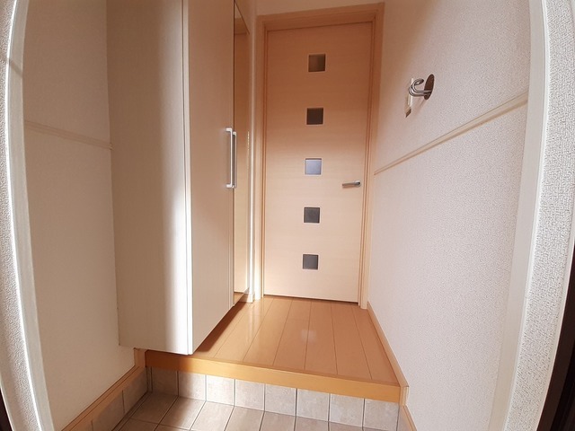アンジュＡ 玄関