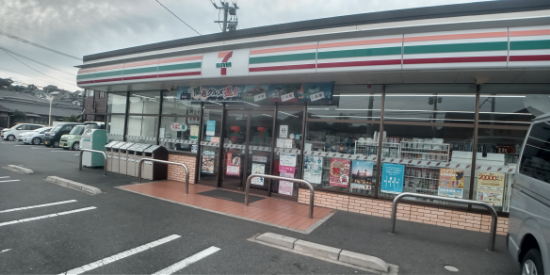 レオパレスエクレールＫ　若松 徒歩7分