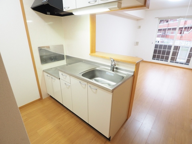 プリムローズ徳力新町Ｂ キッチン