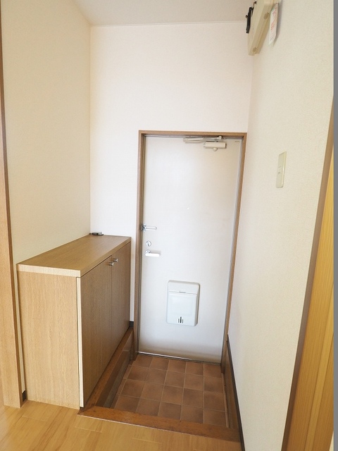 コーポ鷲峰 玄関