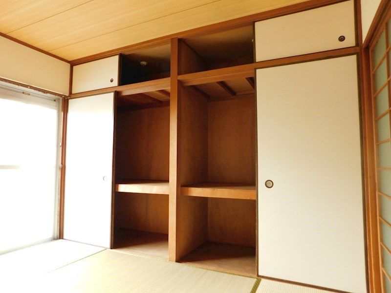 ヴィザージュ南小倉 収納