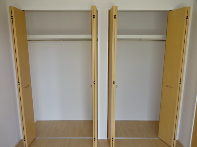 サームヴィレッジ クローゼット
