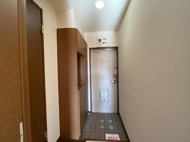 フォンテーヌ二島 玄関