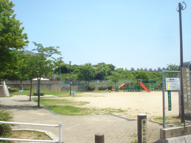フォンテーヌ二島 公園まで200ｍ