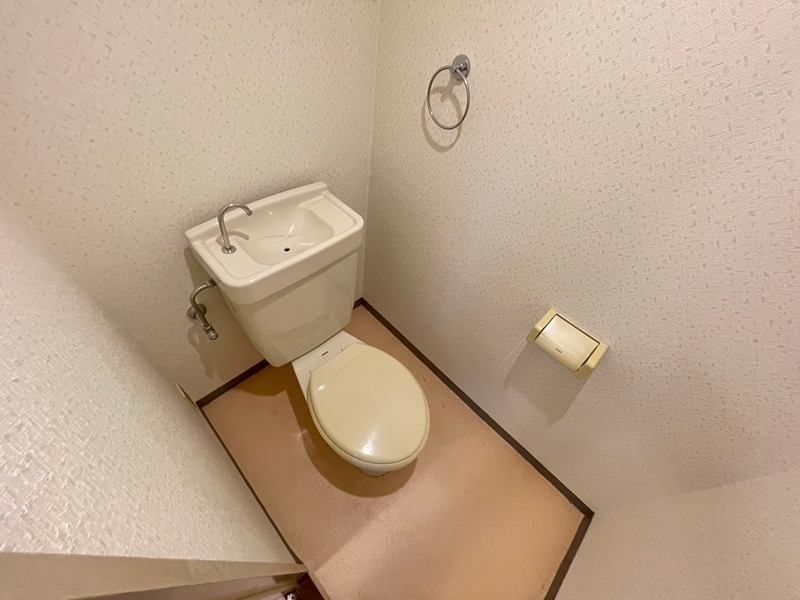 avanzare トイレ