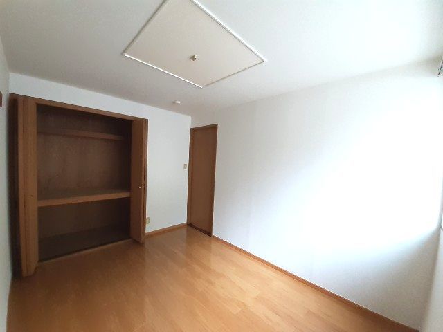 グリーンコーポラス 収納