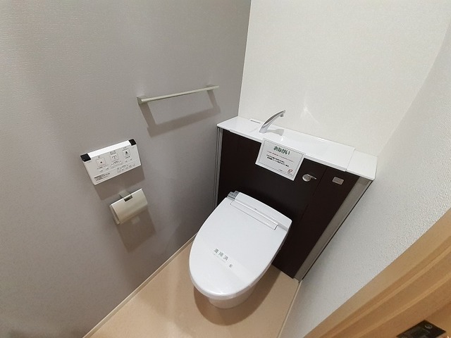 シェーナ下到津 トイレ