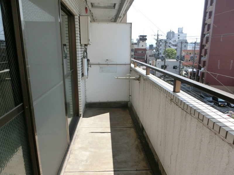 パールコート三萩野  ベランダ