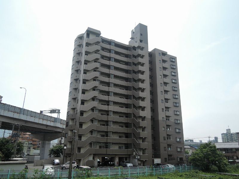 ジャミロ小倉 外観