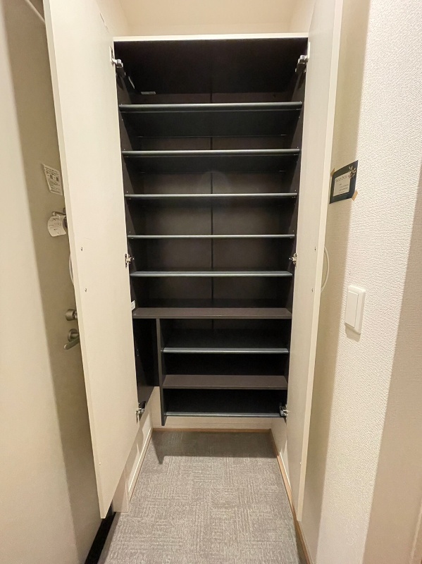 D-room柳町 収納