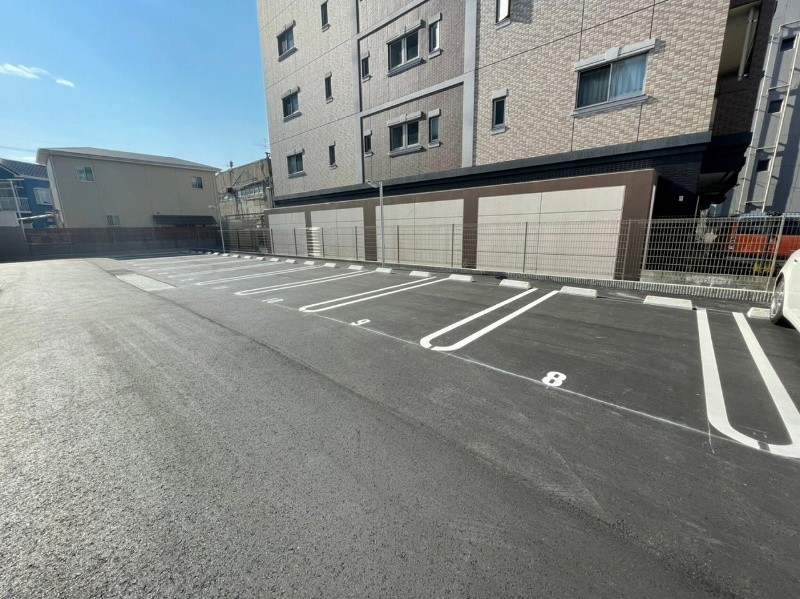 D-room柳町 駐車場