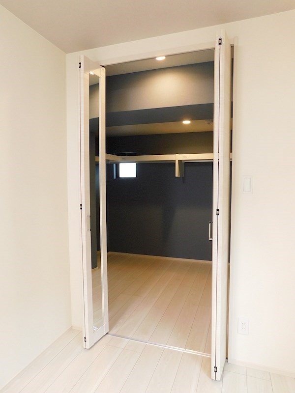 コンプレート古船場 収納