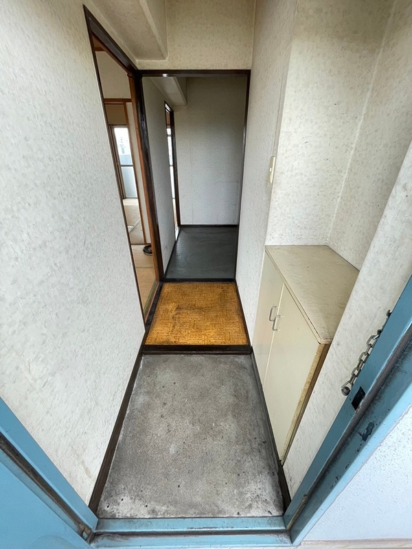 第３井川ビル 玄関