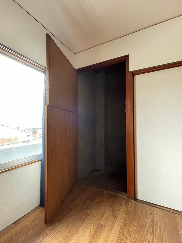 荒生田三丁目３番店舗付き住居 収納