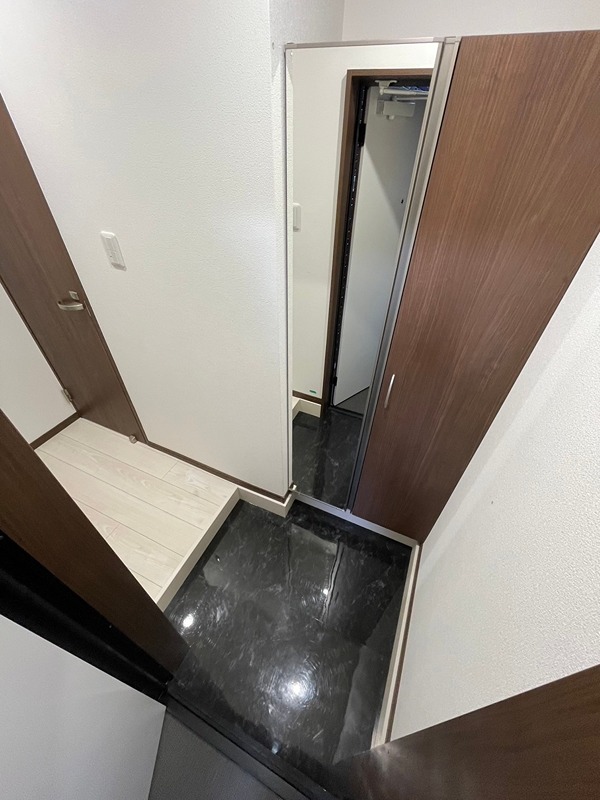 クレアール折尾 玄関