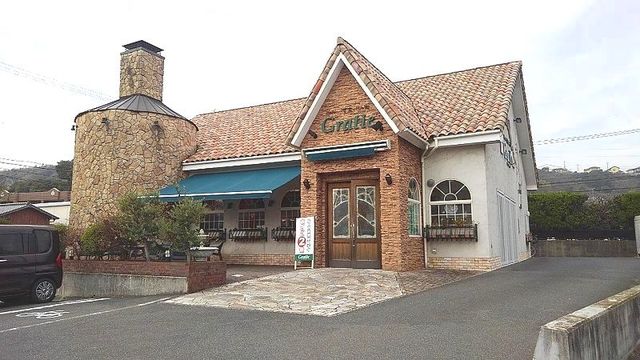 カーサ　セレノ グラティエ（パン屋）まで1400m