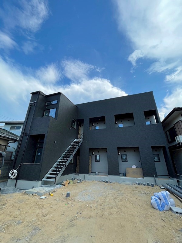 INVEST町上津役 外観