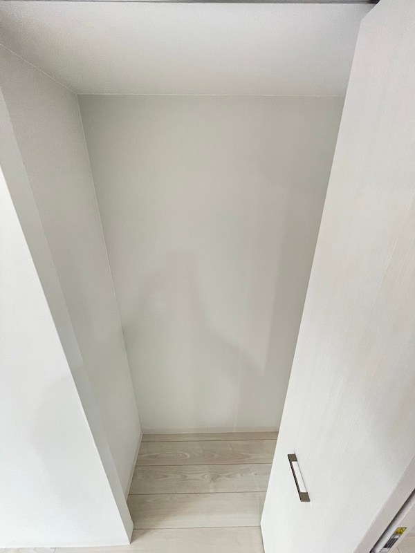レジェンド紺屋町2 収納