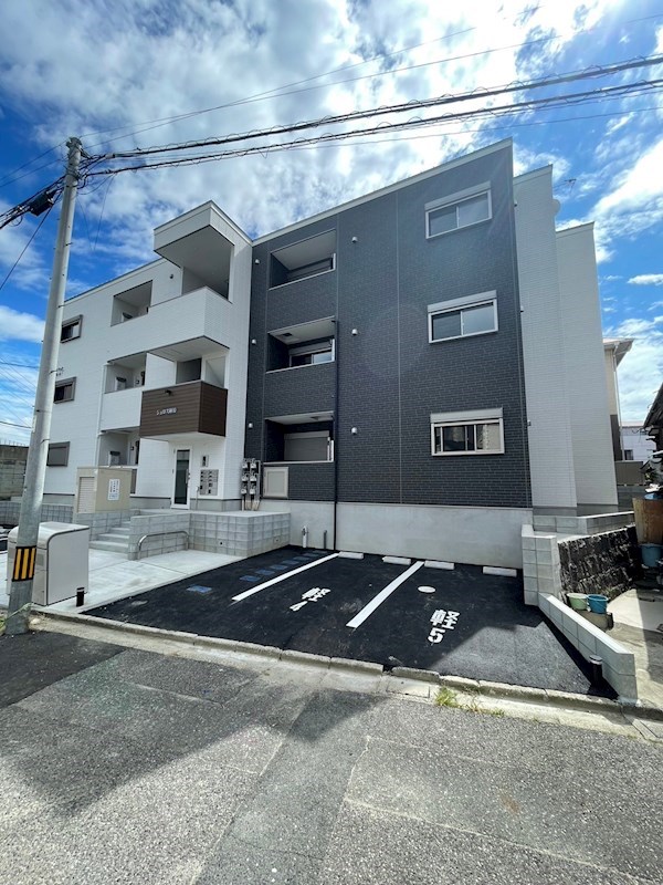 シュロス陣原 外観