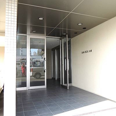 SANBOX大浦 エントランス