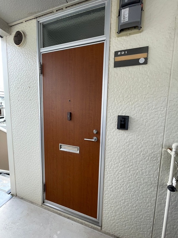福岡県北九州市若松区高須南１丁目 玄関