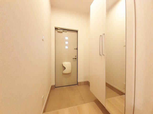 ブルックサイドあさぎり　Ｂ 玄関