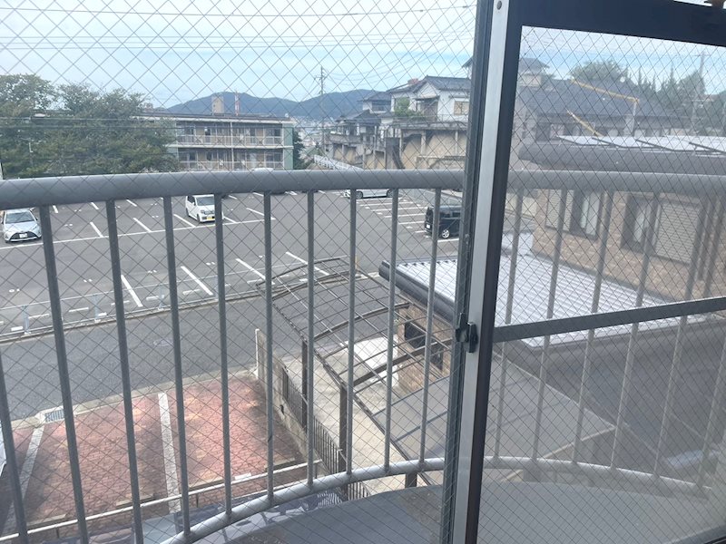 鳴水コーポラス 補修中