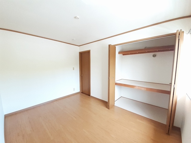カーサ徳光Ａ 収納