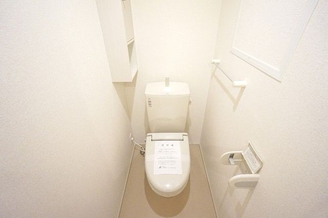 ウィステリア　壱番館 トイレ